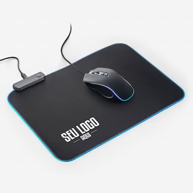 Mouse pad personalizado de alta qualidade, ideal para presentear seus clientes ou colaboradores. Material resistente e superfície antiderrapante. Personalize com a sua marca e surpreenda! Adquira agora o Mouse Pad - 01 e destaque-se no mercado.