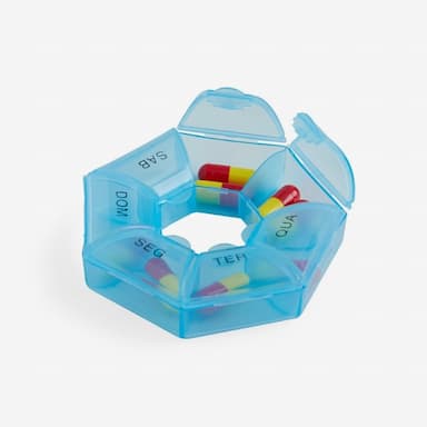 Porta comprimidos de plástico - 06: Organize seus medicamentos com praticidade e estilo. Guarde seus remédios de forma segura e moderna neste prático item de decoração. Ideal para manter sua saúde em dia. Adquira já o seu!