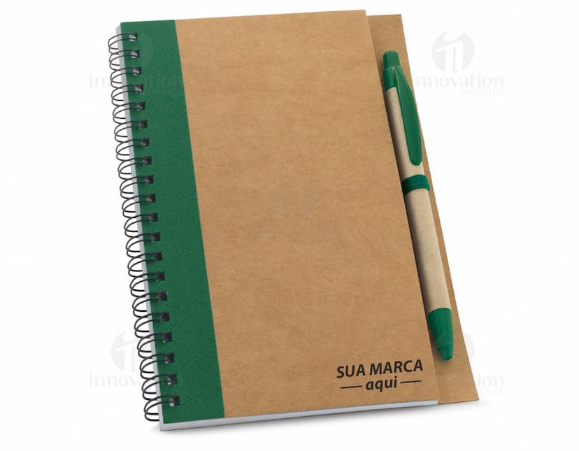 Bloco de anotações ecológico - Perfeito para quem busca praticidade e sustentabilidade! Feito de papel reciclado, esse notebook vazio é ideal para organizar suas ideias, anotações e compromissos. Seja na faculdade, no trabalho ou em casa, tenha sempre à mão um bloco de anotações ecológico. Garanta já o seu!