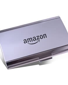 Porta cartões de metal - 06: Guarde seus cartões com segurança e estilo neste moderno e contemporâneo porta cartões de metal. Perfeito para levar seus cartões de forma organizada e prática. Adquira já o seu!
