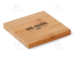Suporte para copos vintage em caixa de papelão castanho. Perfeito para presentear ou armazenar. Feito de material reciclado