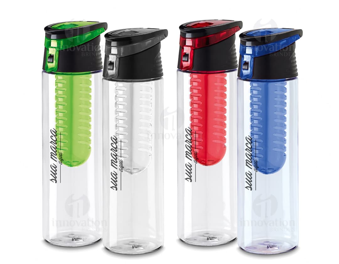 Squeeze Plástico 740ml - Ideal para manter-se hidratado ao longo do dia. Feito em plástico resistente e com capacidade de