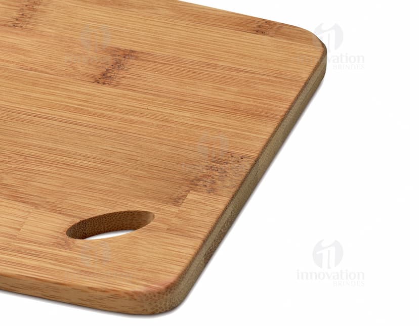 Tábua para queijo vintage em madeira antiga, ideal para servir seus petiscos gourmet. Com design retro e textura envelhecida, é perfeita para presentear. TÁbua para queijo - 02.