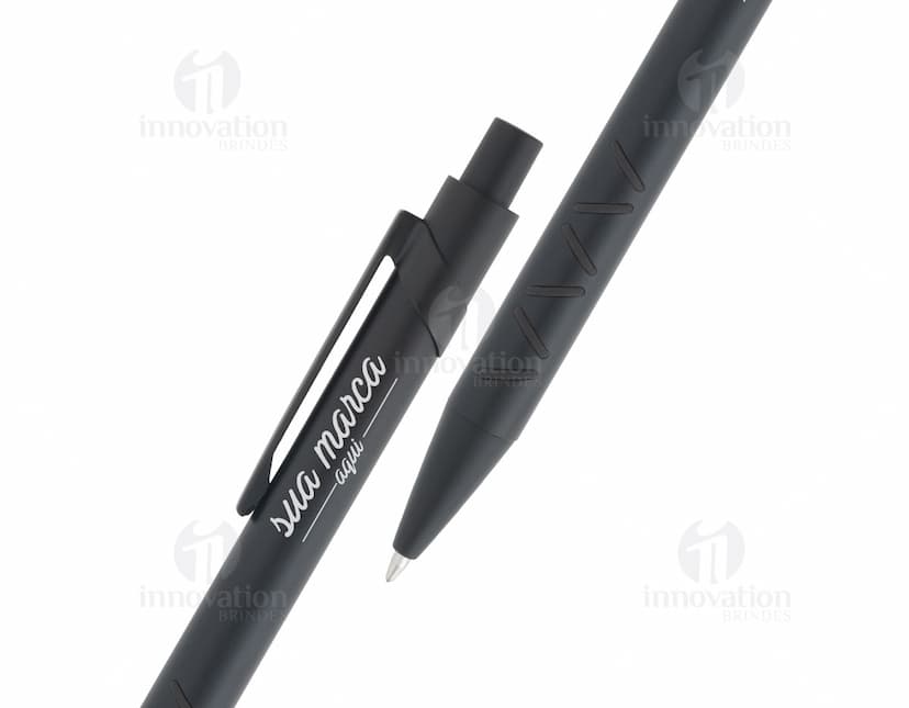 Caneta de metal elegante para escrita no escritório ou na escola. Perfeita para assinar documentos importantes ou criar desenhos precisos. Feita com material de alta qualidade, essa caneta garante um traço suave e durável. Adquira já a sua!