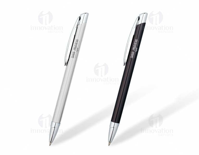 Caneta de metal prateada para escrita de negócios e estudo. Design elegante e durável. Equipamento de escritório essencial. Adquira a sua agora!