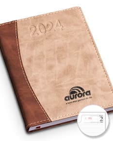 Agenda 2024 em couro marrom vintage. Ideal para organização financeira e anotações diárias. Confeccionada com material de alta qualidade, perfeita para quem busca elegância e praticidade. Adquira já a sua!