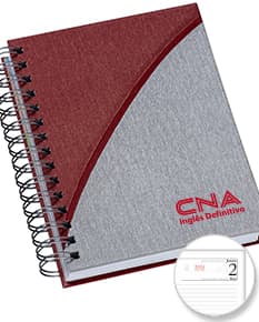 Agenda 2024 em couro preto - Perfeita para organização diária e profissional. Ideal para escola, trabalho, reuniões e muito mais. Prática e elegante, com espaços para notas e compromissos. Garanta já a sua! #agenda #organização #trabalho #escola #2024