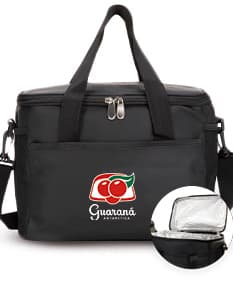 Bolsa térmica de 12 litros em couro preto, moderna e elegante, com alça de ombro e fecho por zíper. Ideal para viagens