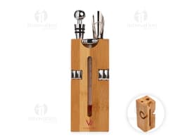 Kit de Vino 6 Piezas: un conjunto de utensilios de metal y madera, que incluye un sacacorchos, un cortador de sello, un