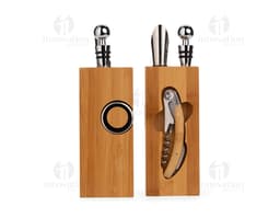Kit de Vino 6 Piezas: un conjunto de utensilios de metal y madera, que incluye un sacacorchos, un cortador de sello, un