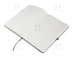 Kit de oficina que contiene dispositivo, disco duro externo, computadora, portátil, monitor, disco rígido, carpeta, pantalla