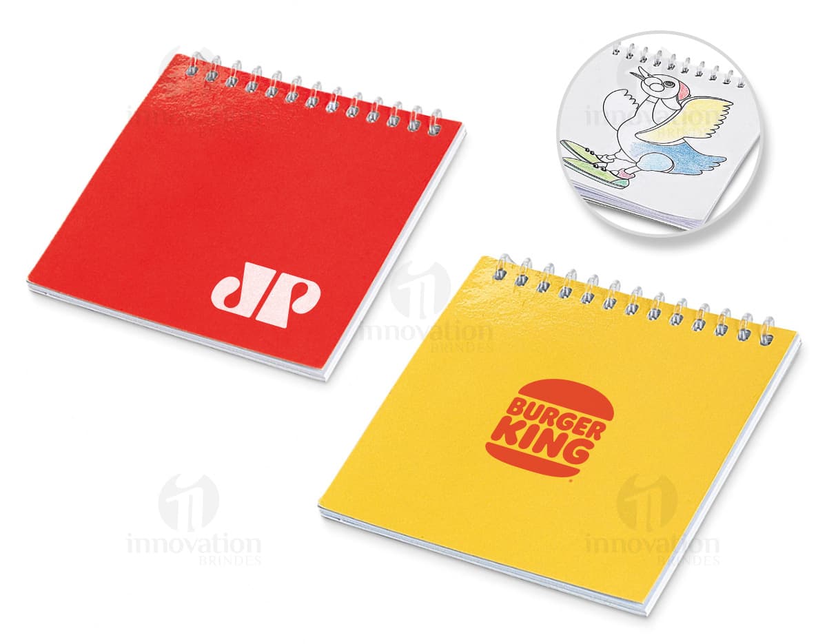 Caderno para colorir: perfeito para estimular a criatividade! Ideal para relaxar e deixar o estresse longe. Com páginas em branco e capa protetora, é o acessório ideal para escrita e desenhos. Adquira já o seu!