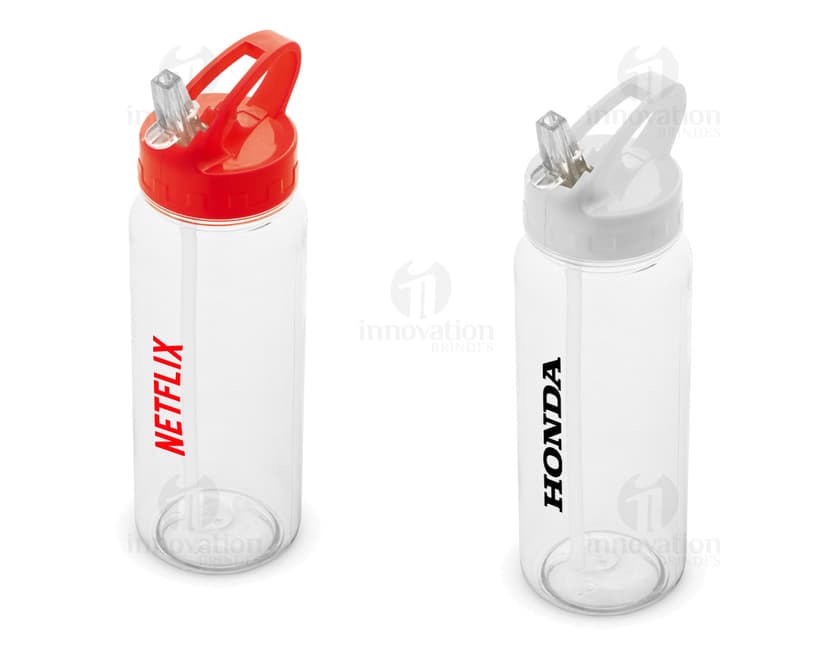 Squeeze plástico para sua hidratação diária com praticidade e estilo. Mantenha-se sempre refrescado com este acessório essencial para cuidar da sua saúde. Perfeito para levar para a academia, trabalho ou onde quer que você vá. Garanta o seu agora!
