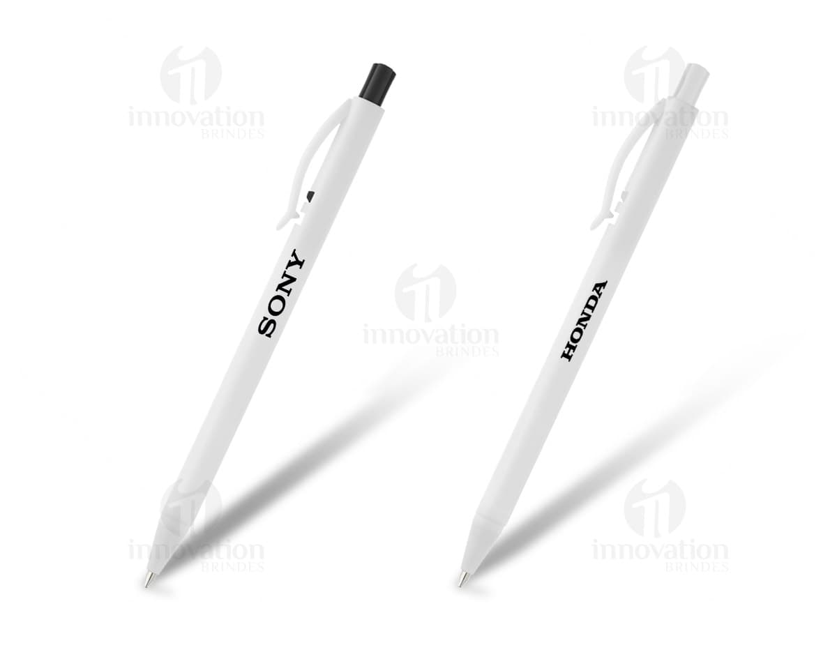 Caneta plástica esferográfica de carga seca - utensílio de escrita prático e indispensável para o seu dia a dia no escritório ou na escola. Com design elegante e ponta metálica, essa caneta proporciona uma escrita suave e precisa. Adquira já a sua e garanta mais eficiência e estilo às suas tarefas diárias.