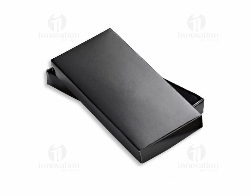 Chaveiro de metal moderno para comunicação sem fio. Perfeito para quem busca praticidade e segurança. Conecte-se com estilo!