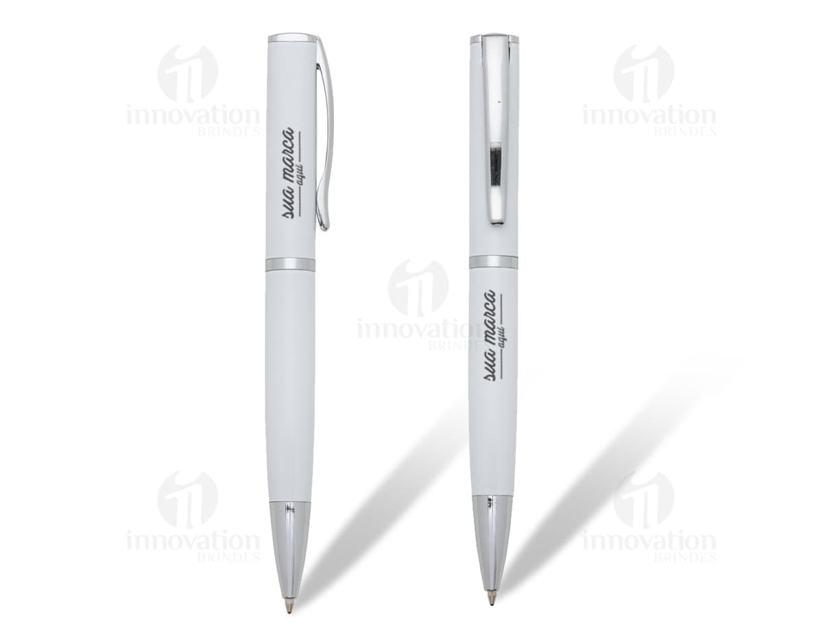 Caneta de metal prateada com detalhes em prata, possui design moderno e elegante. Ótima para uso no escritório, escola ou em casa. Ideal para escrever e desenhar com precisão.