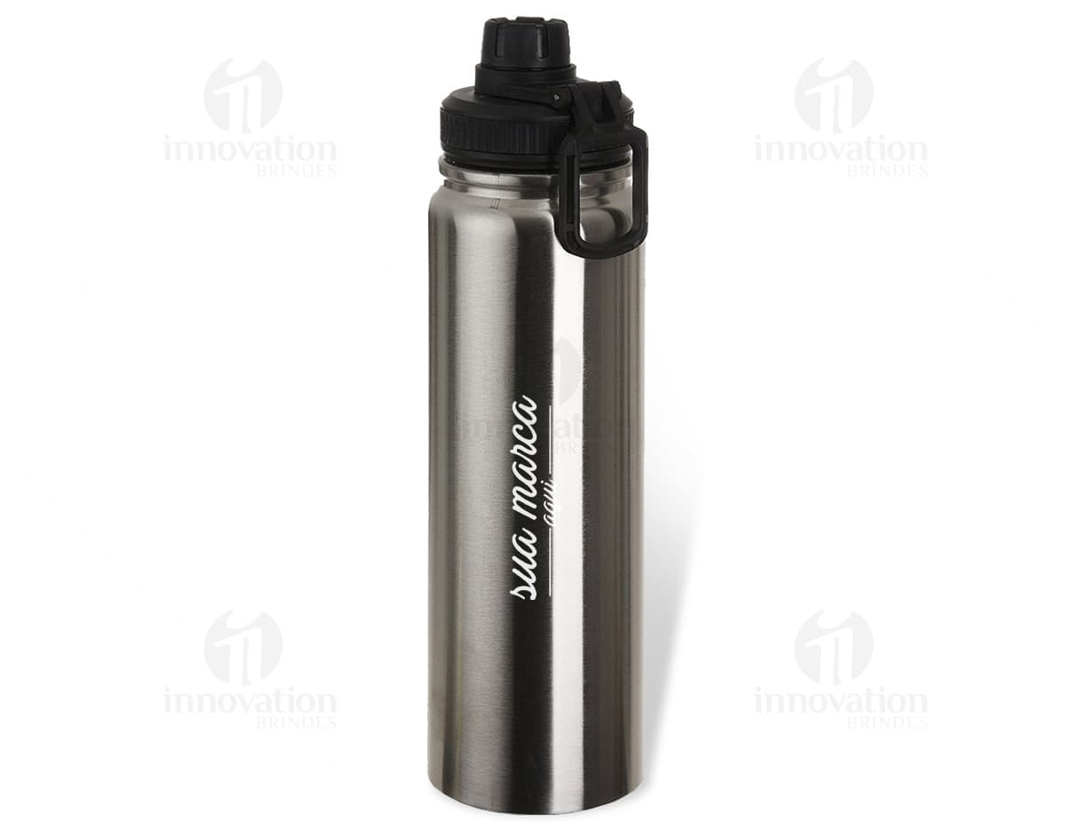 Squeeze de Metal 1,1L - Recarregável e Resistente. Ideal para manter-se hidratado durante o dia. Com design moderno e prático, o squeeze de metal é perfeito para levar para a academia, trabalho ou passeios. Feito em alumínio, é leve, durável e sustentável. A capacidade de 1,1 litros garante que você tenha sua bebida favorita sempre por perto. Não perca essa chance de ter um produto de alta qualidade em suas mãos!