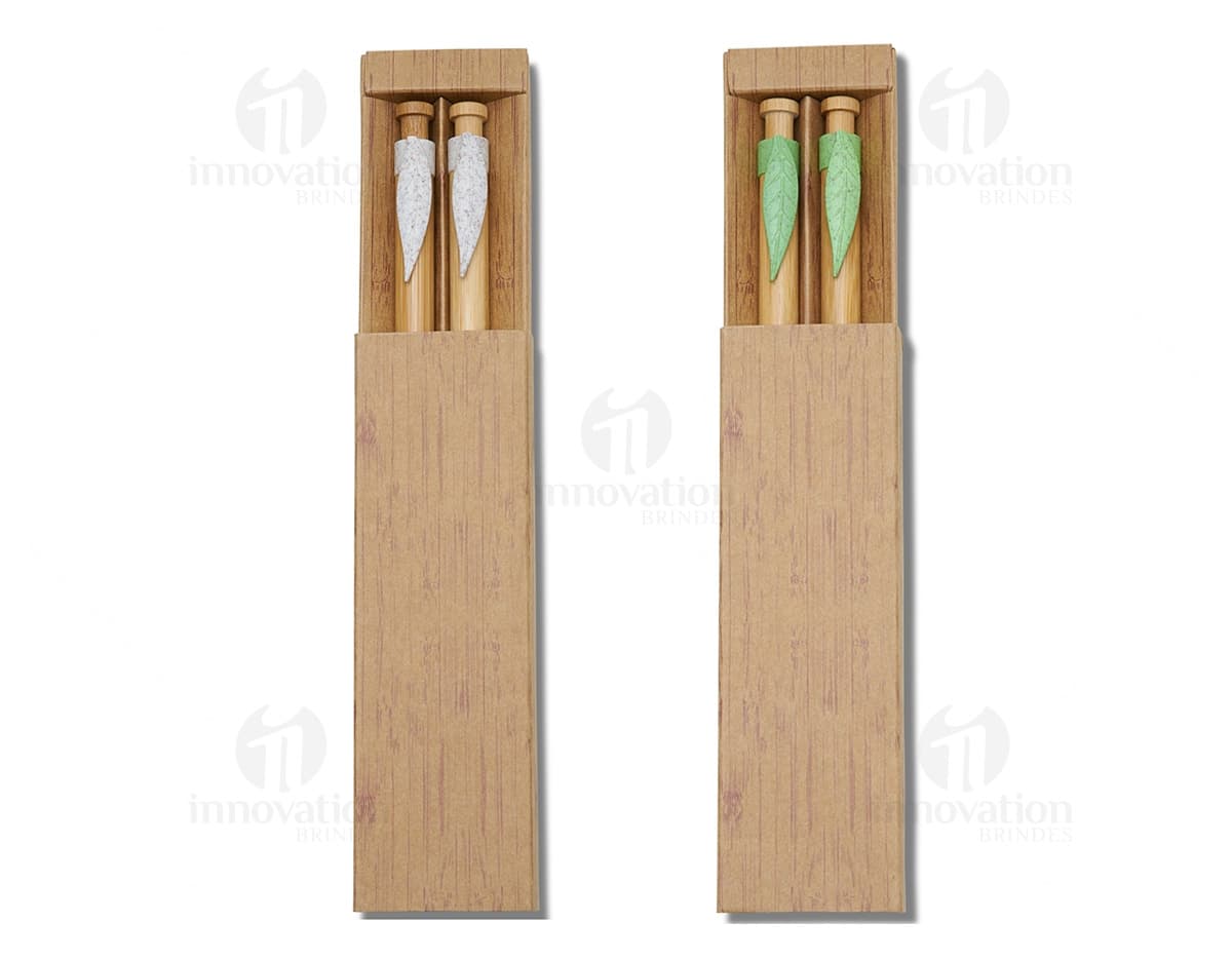 Kit de caneta e lapiseira: ferramentas essenciais para escrita e desenho. Ideal para uso no escritório, escola ou em casa. Feito de madeira e metal de alta qualidade. Acompanha borracha e afia. Aumente sua produtividade e criatividade com esse conjunto completo!  #brindes #escritório #escola #lapiseira #caneta #artigosescritório #materialdeescritorio #desenho #produtividade