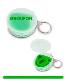 Canudo de silicone com estojo: prático, sustentável e colorido para te acompanhar em todos os momentos. Perfeito para levar na bolsa, no carro ou no trabalho. Ajude o meio ambiente e adquira já o seu!