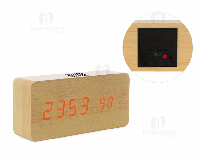 relógio de madeira Personalizado