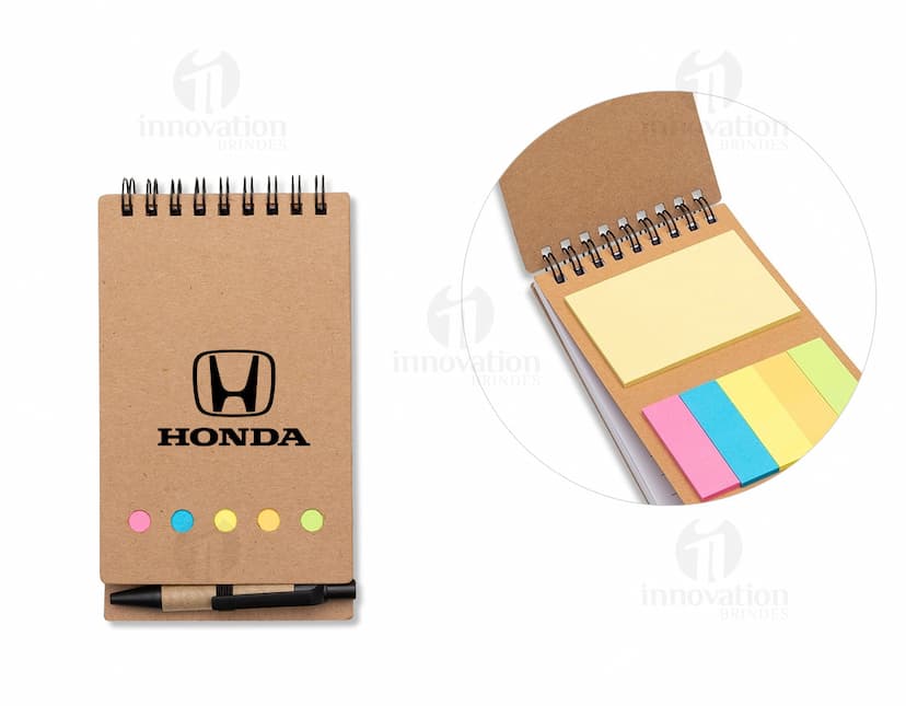 Bloco de anotações de papel cartão com caneta, perfeito para organizar suas tarefas e lembrar dos compromissos importantes. Ideal para armazenar documentos e manter suas notas sempre à mão. Prático e funcional, o bloco de notas é um item essencial no dia a dia. Adquira o seu agora!
