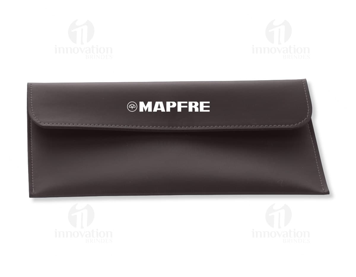 Pasta envelope de couro marrom para escritório e negócios. Organize seus documentos e dinheiro com estilo. Ideal para guardar cartões e notas. Prático e elegante. Compre já o seu!