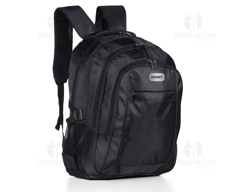 Mochila de couro preta com estilo moderno e elegante. Perfeita para viagens, escola ou negócios. Possui muitos compartimentos, alças confortáveis e zíper de qualidade. Adquira já a sua!