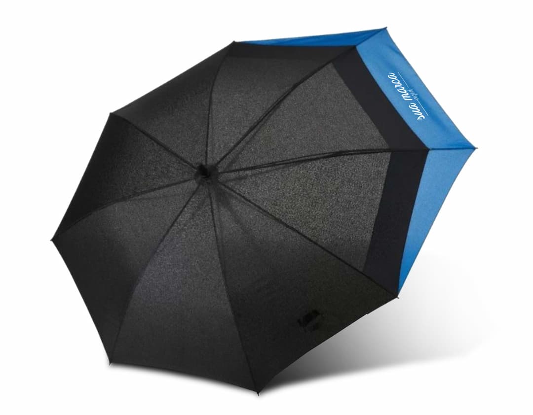 Guarda-chuva com extensão, perfeito para te proteger da chuva e do sol. Feito em nylon resistente, garante segurança e praticidade. Ideal para negócios e momentos ao ar livre. Adquira o seu agora e garanta sua proteção!