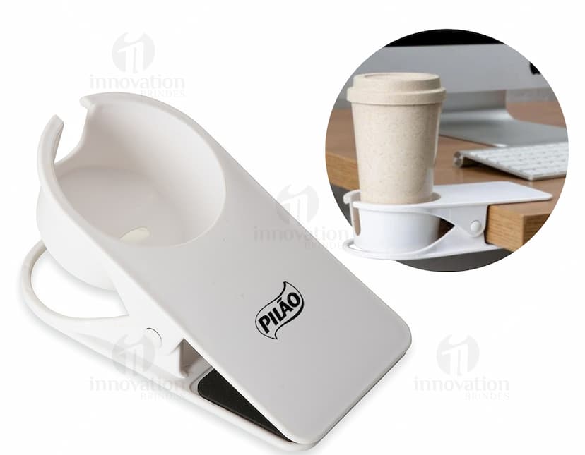 Suporte de Copo para Mesa em Design Moderno e Prático - Ideal para Conferências e Eventos. Mantenha sua bebida sempre ao alcance com este suporte de copo elegante e funcional. Adquira já o seu!