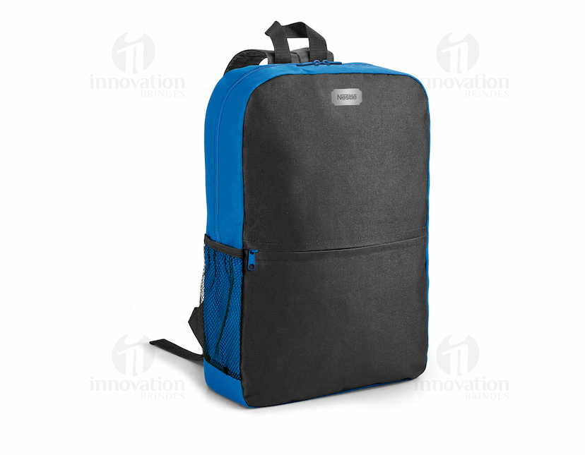 Mochila preta em couro 600D para notebook de 15.6 polegadas, com alça e zíper, ideal para viagens de negócios. O produto é moderno, elegante e possui espaço de armazenamento para documentos e acessórios pessoais. Elegante e funcional para o escritório e para viagens de negócios.