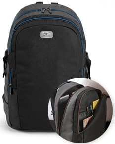 Mochila para notebook de couro moderna, ideal para viagens a trabalho ou lazer. Possui alça ajustável, fecho em zíper, design sofisticado e espaçoso para seus equipamentos. Garanta já a sua!
