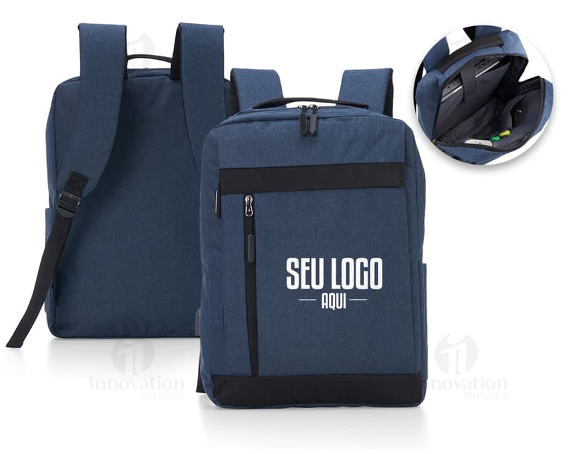 Mochila de viagem elegante e clássica em couro genuíno. Ideal para viagens a negócios ou lazer, com amplo espaço interno e design contemporâneo. Com fecho zip up e alças confortáveis, essa mochila é perfeita para suas aventuras. Não perca tempo e garanta a sua!