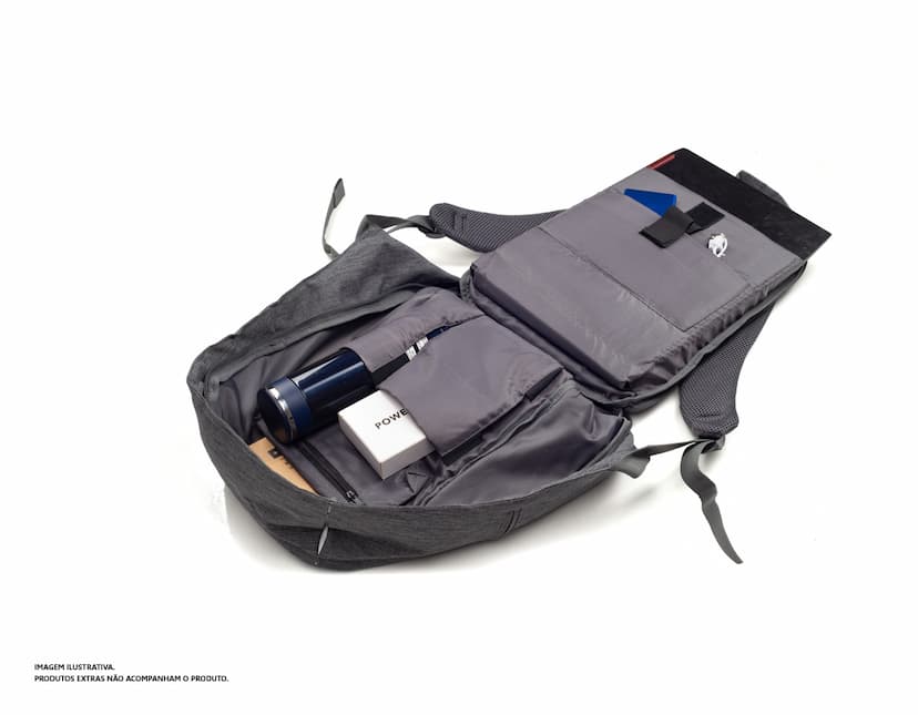 Mochila para Notebook em Couro Vintage - Ideal para viagens de negócios ou lazer. Proteja seu equipamento com estilo e segurança. Compartimento acolchoado, alças ajustáveis e design clássico. Garanta já a sua!