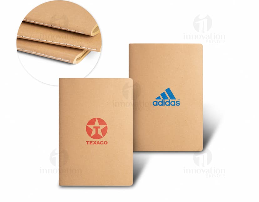 Bloco de anotações ecológico feito de papel reciclado, ideal para o seu negócio. Embalagem ecologicamente correta, pronta para envio. Organize suas ideias e pedidos de forma sustentável. Garanta o seu bloco de anotações e contribua para um mundo melhor. Adquira já!