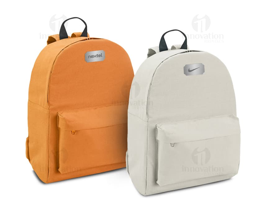 Mochila de Couro Preto de Luxo para Viagens Modernas e Estilosas - Acessório de Elegância e Praticidade para sua próxima aventura. Garanta a sua!