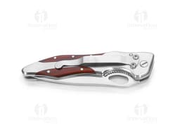 Canivete de aço inoxidável com lâmina afiada e cabo cromado, ideal para uso em diversas situações. Um utensílio versátil e