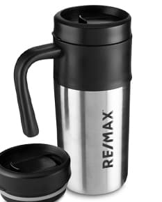 Caneca 450ml em metal prateado para café, chá ou outras bebidas. Perfeita para servir sua bebida favorita de forma elegante e prática. Ideal para uso doméstico ou no escritório. Adquira já a sua! #Caneca450ml #Brinde #Café #Chá #Qualidade