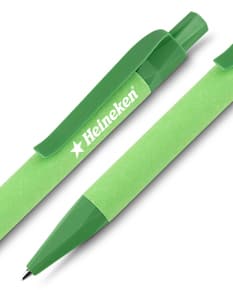 Caneta ecológica feita de material reciclado para uso escolar e escritório. Design moderno em metal, com ponta afiada e tinta preta. Ideal para desenhos, artes e documentos. Adquira já a sua!