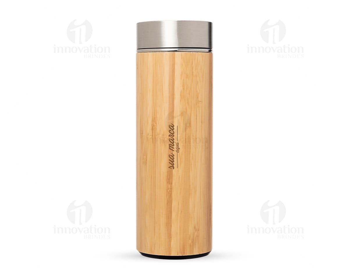 Garrafa Térmica 400ml: Mantenha sua bebida favorita na temperatura ideal com esta garrafa térmica de 400ml. Perfeita para viagens, passeios ou uso diário, é feita com material de alta qualidade, garantindo a conservação da temperatura por horas. Seja para líquidos quentes ou gelados, esta garrafa é a opção ideal para manter sua bebida sempre fresca. Prática e versátil, é a escolha perfeita para acompanhar você em todos os momentos. Adquira já a sua garrafa térmica 400ml e desfrute de bebidas sempre na temperatura certa.