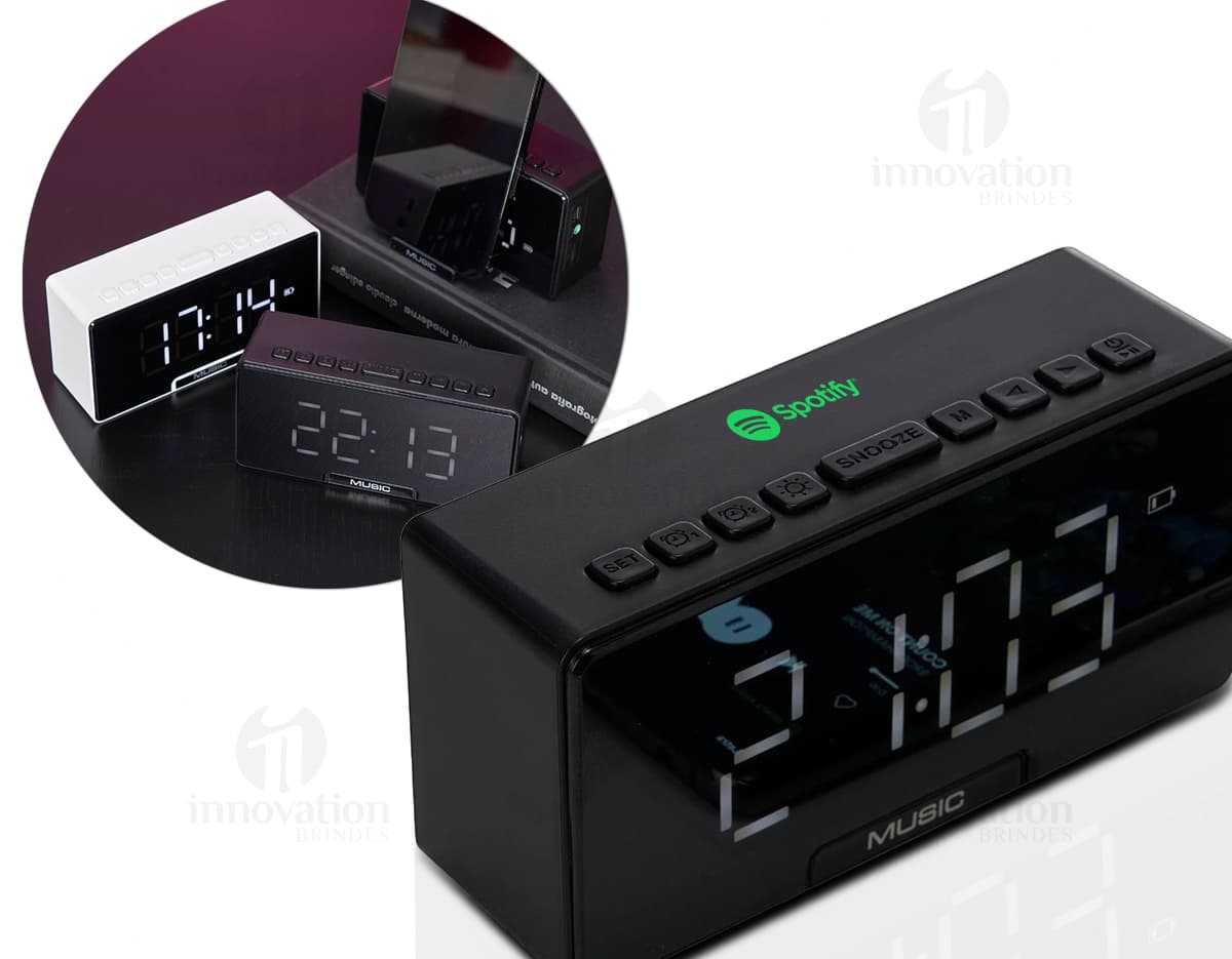 Caixa de som com relógio - Equipamento eletrônico moderno e compacto para escritório ou entretenimento. Controle o som e o tempo com estilo e praticidade!