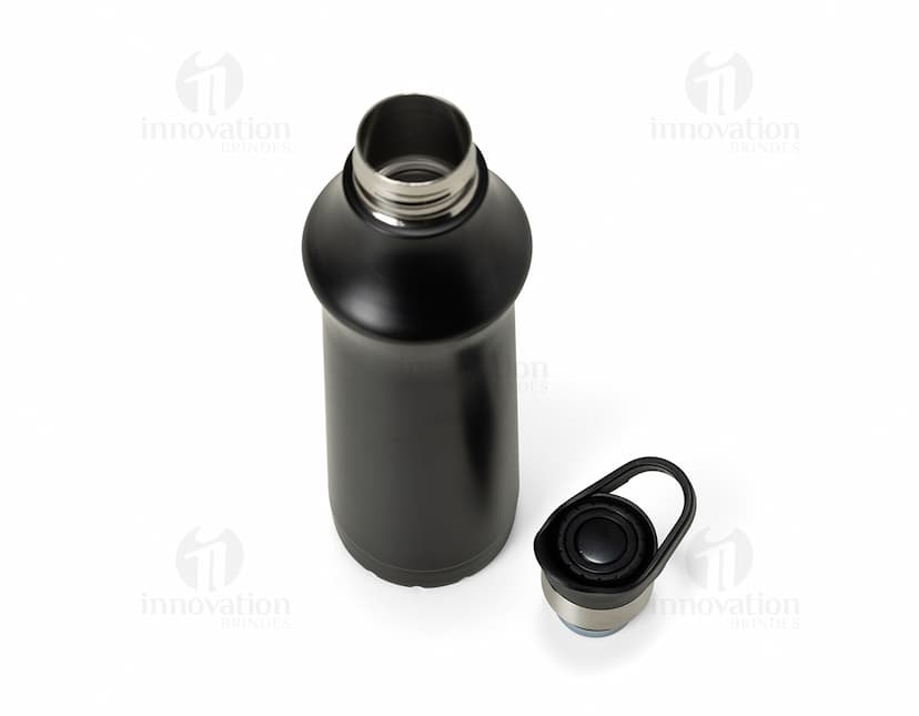 Garrafa térmica 500ml em aço inoxidável - Mantenha sua bebida favorita sempre na temperatura ideal. Perfeita para manter a hidratação durante o dia ou para aproveitar momentos de relaxamento. Design elegante e durável, ideal para uso em casa, escritório ou viagens. Adquira já a sua garrafa térmica de alta qualidade!