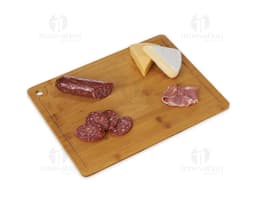 Tábua de corte de madeira com canaleta para facilitar o corte de alimentos. Perfeita para preparar suas refeições com
