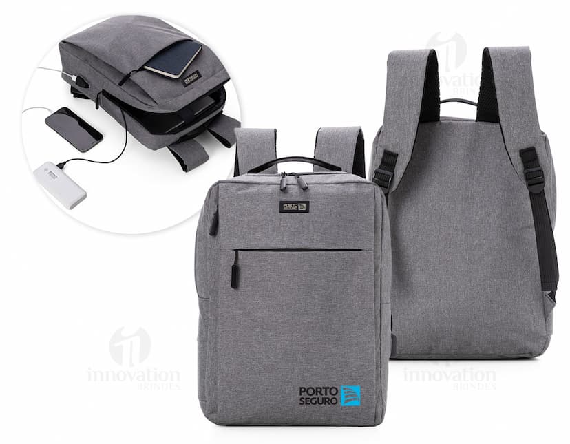 Mochila para notebook moderna e elegante, perfeita para viagens de negócios ou passeios. Feita de couro de alta qualidade, com design contemporâneo e alça confortável. Ideal para proteger seu equipamento com estilo. Adquira já a sua!