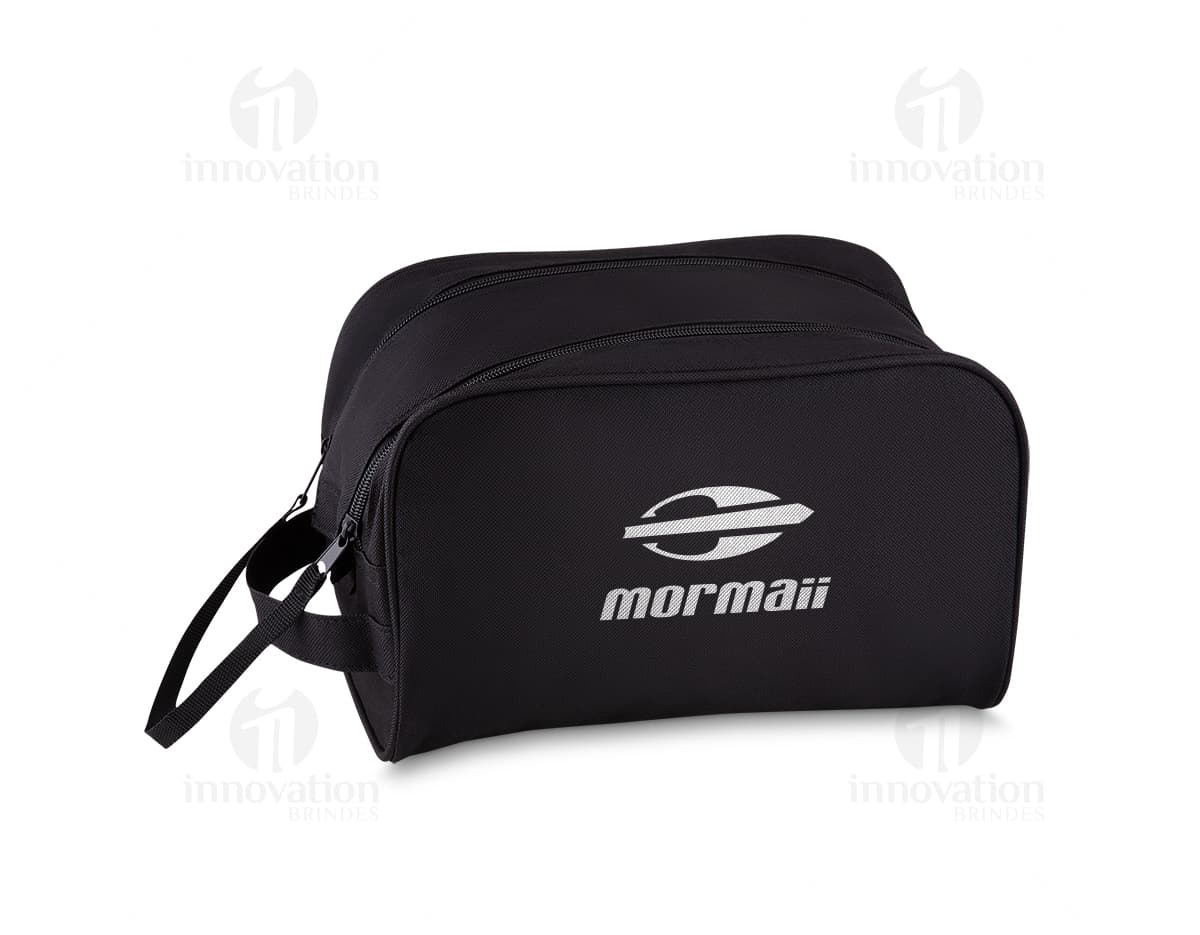 Nécessaire de luxo em couro, elegante e moderna. Perfeita para o dia a dia no trabalho ou em viagens de negócios. Acessório indispensável para quem busca estilo e praticidade. Com design exclusivo, é o símbolo de sofisticação que você precisa. Adquira já o seu!