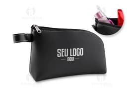 Nécessaire de couro elegante e moderno. Perfeito para organizar seus itens de luxo com estilo. Ideal para viagens de negócios
