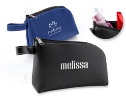 Nécessaire de Couro Isolada - Bolsa de luxo e elegância para suas compras e viagens de negócios. Moderna, brilhante e