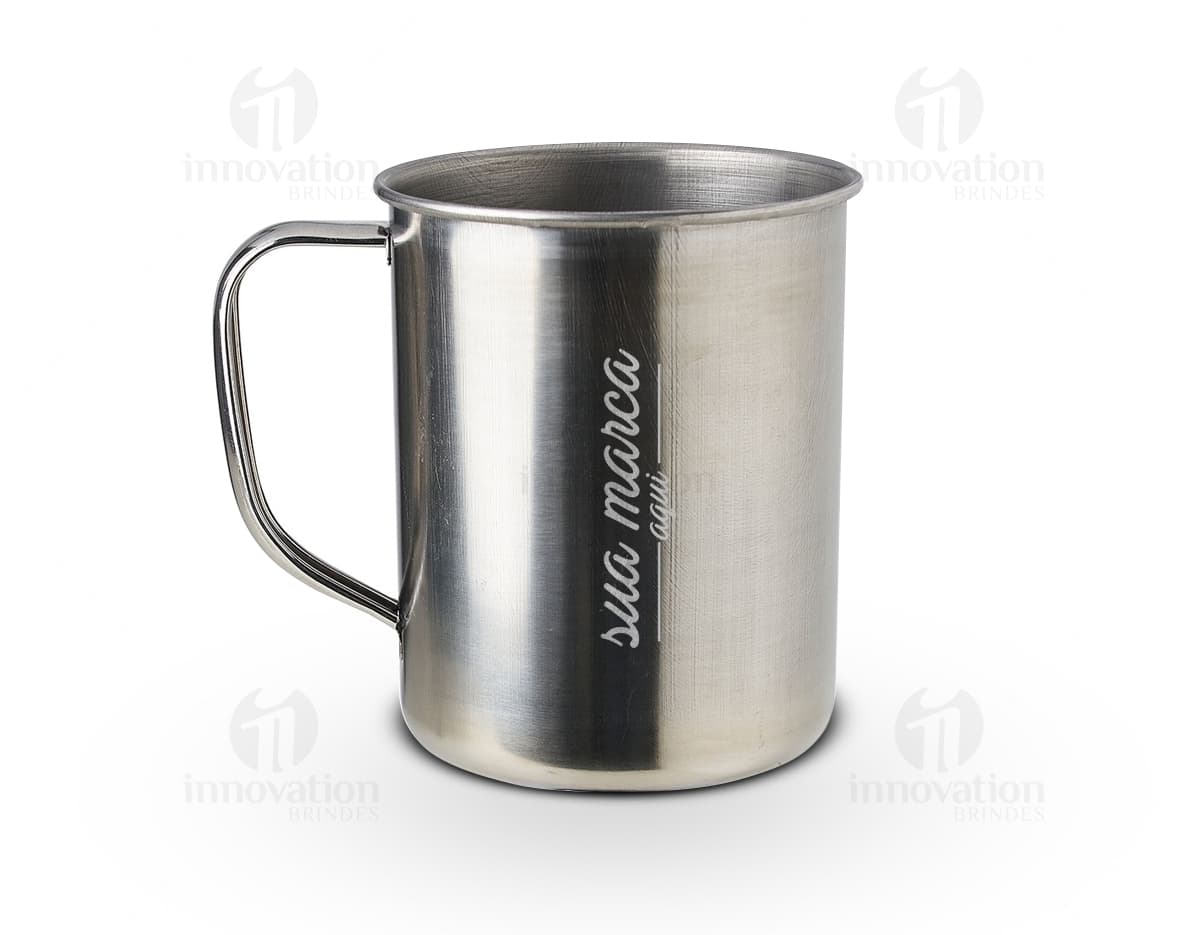 Caneca Inox 500ml - Perfeita para manter suas bebidas quentes ou geladas por mais tempo. Feita em aço inoxidável, resistente e durável. Ideal para uso diário ou como brinde personalizado. Ideal para chá, café ou outras bebidas. Caneca inox de qualidade superior. Compre já!