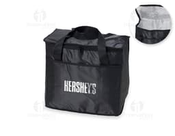 Bolsa térmica 36 litros em couro preto para viagens e lazer. Mantenha seus alimentos frescos e protegidos com esta elegante