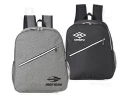 Mochila térmica 15 litros em couro preto para viagens com elegância e praticidade. Perfeita para armazenar alimentos, bebidas