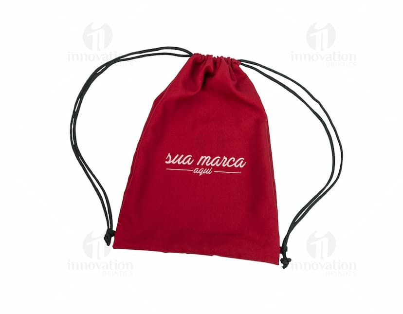 Mochila saco de microfibra moderna e versátil, perfeita para te acompanhar no dia a dia. Ideal para compras, passeios ou como acessório casual. Confeccionada com alça confortável e espaçosa para carregar seus pertences com estilo. Aproveite a promoção e garanta já a sua!